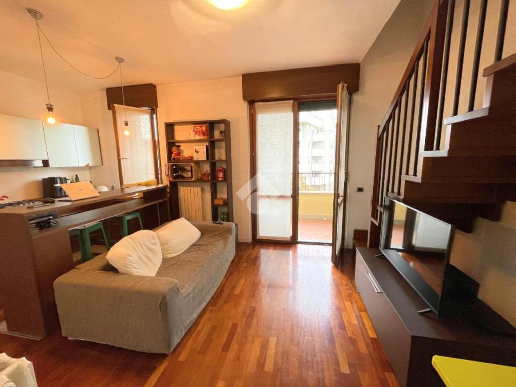 appartamento in vendita a Saronno