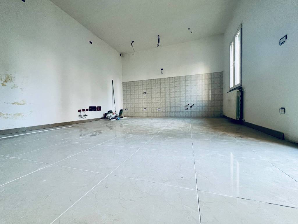 appartamento in vendita a Saronno