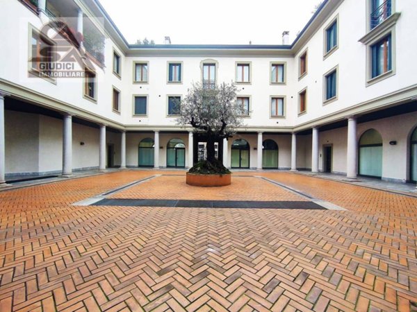 ufficio in vendita a Saronno