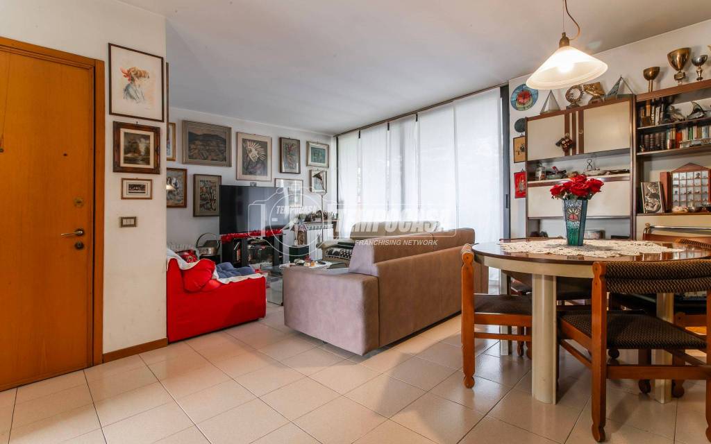 appartamento in vendita a Saronno