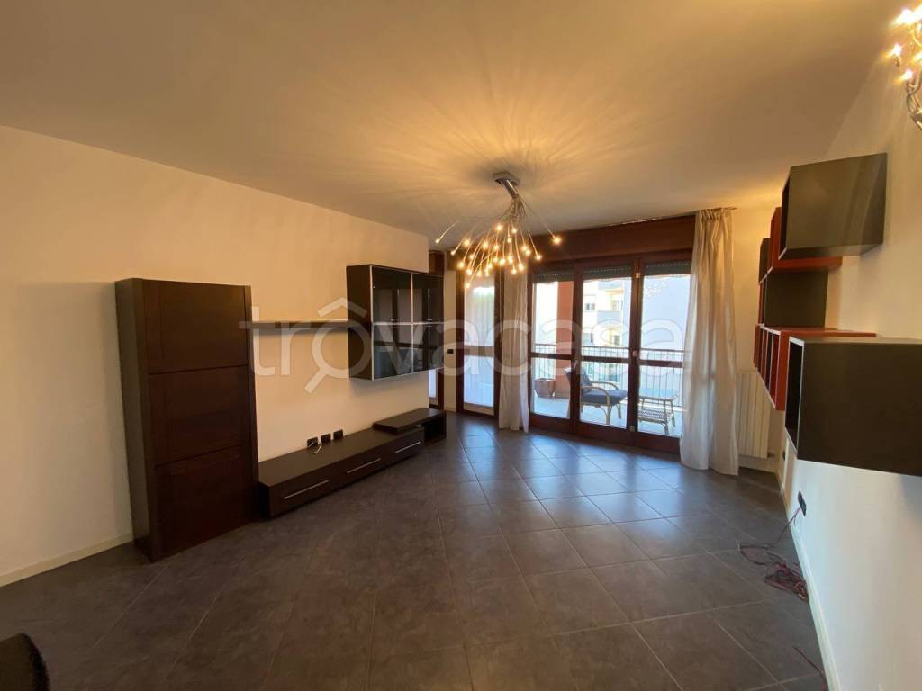 appartamento in vendita a Saronno