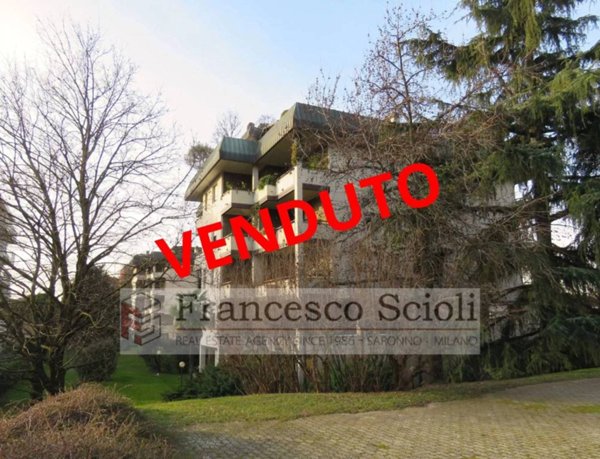appartamento in vendita a Saronno
