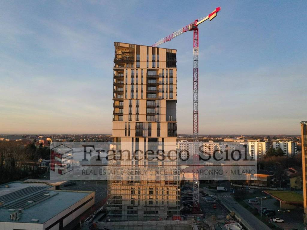 appartamento in vendita a Saronno