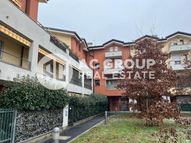 appartamento in vendita a Saronno in zona Cascina Colombara