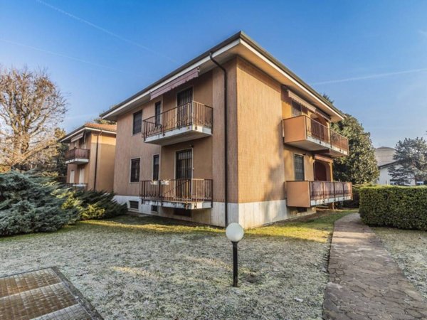 appartamento in vendita a Saronno