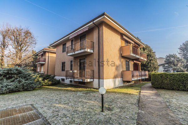 appartamento in vendita a Saronno