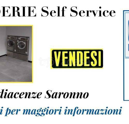 negozio in vendita a Saronno