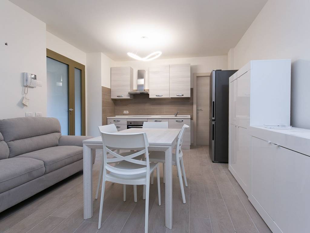 appartamento in vendita a Saronno