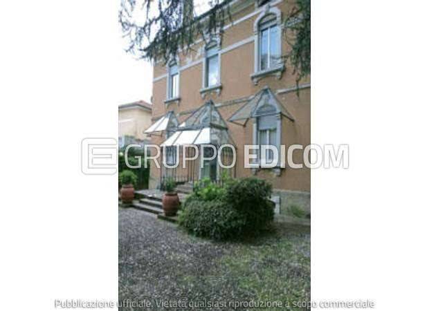 casa indipendente in vendita a Saronno