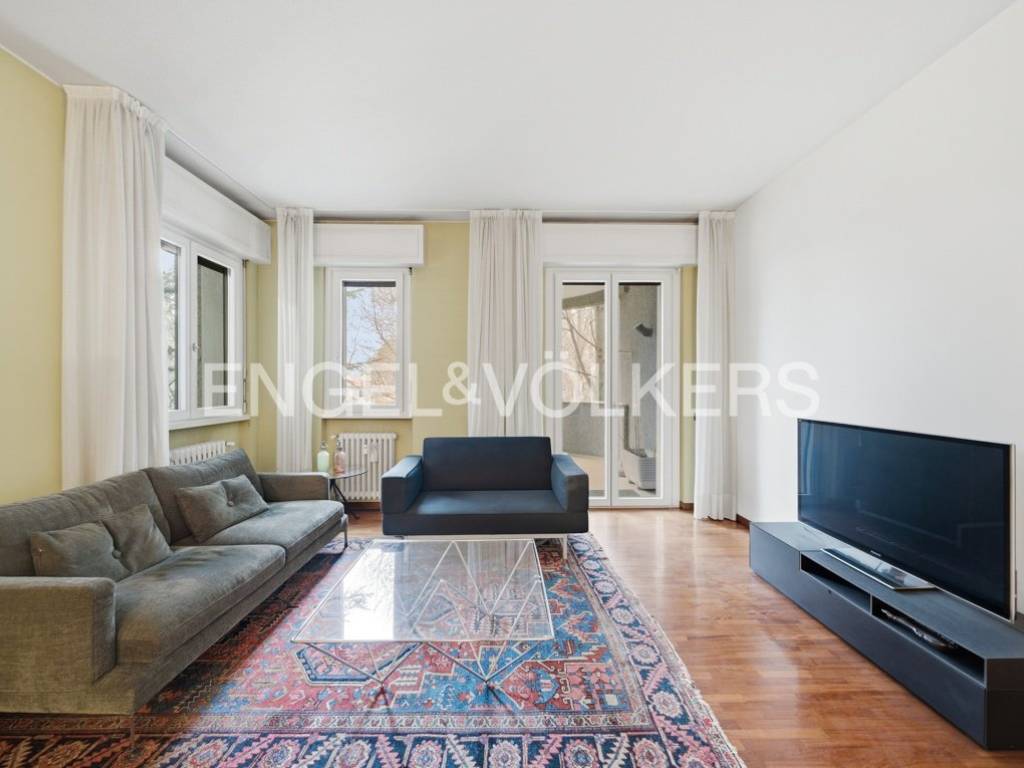 appartamento in vendita a Saronno