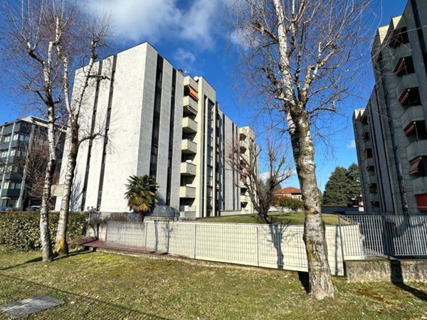 appartamento in vendita a Saronno