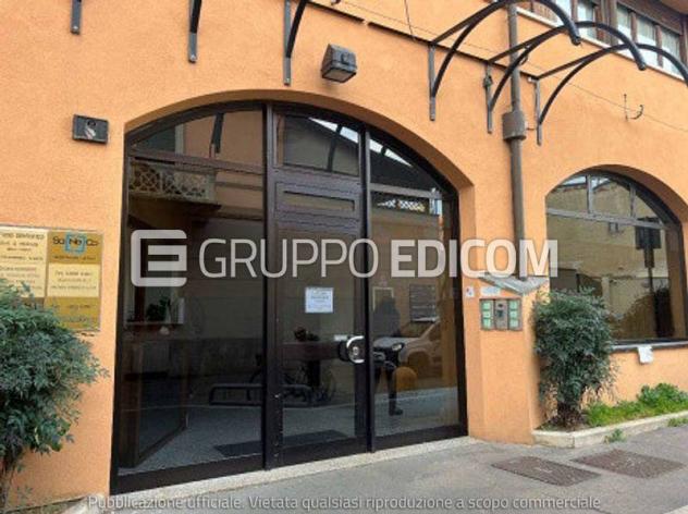 negozio in vendita a Saronno