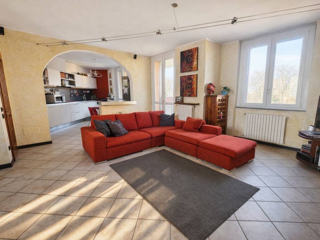 appartamento in vendita a Saronno