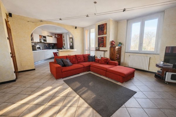 appartamento in vendita a Saronno