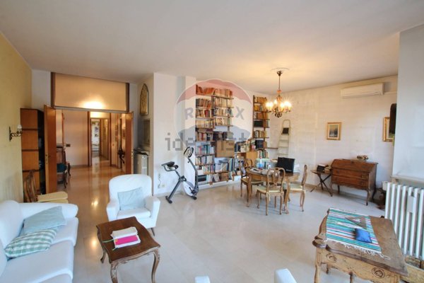 appartamento in vendita a Saronno