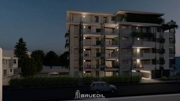 appartamento in vendita a Saronno