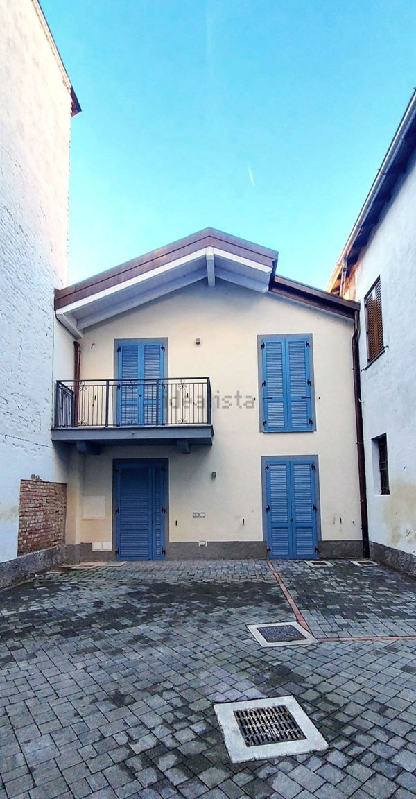 appartamento in vendita a Saronno