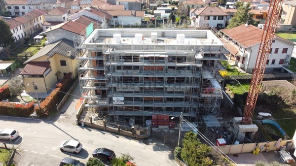 appartamento in vendita a Saronno