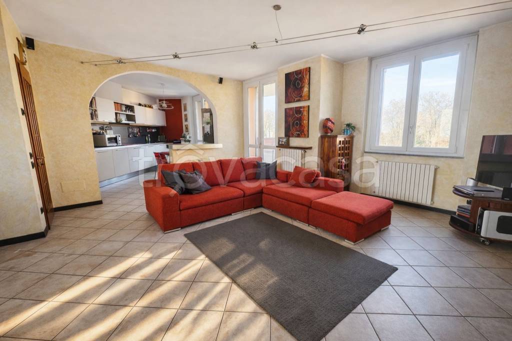 appartamento in vendita a Saronno