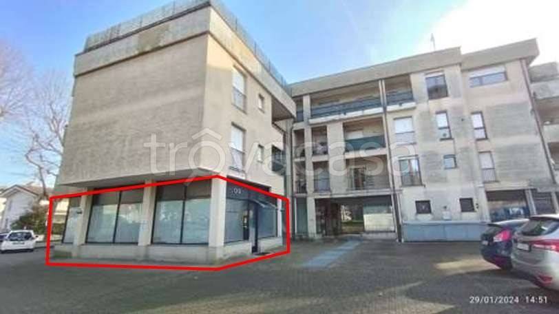 appartamento in vendita a Saronno