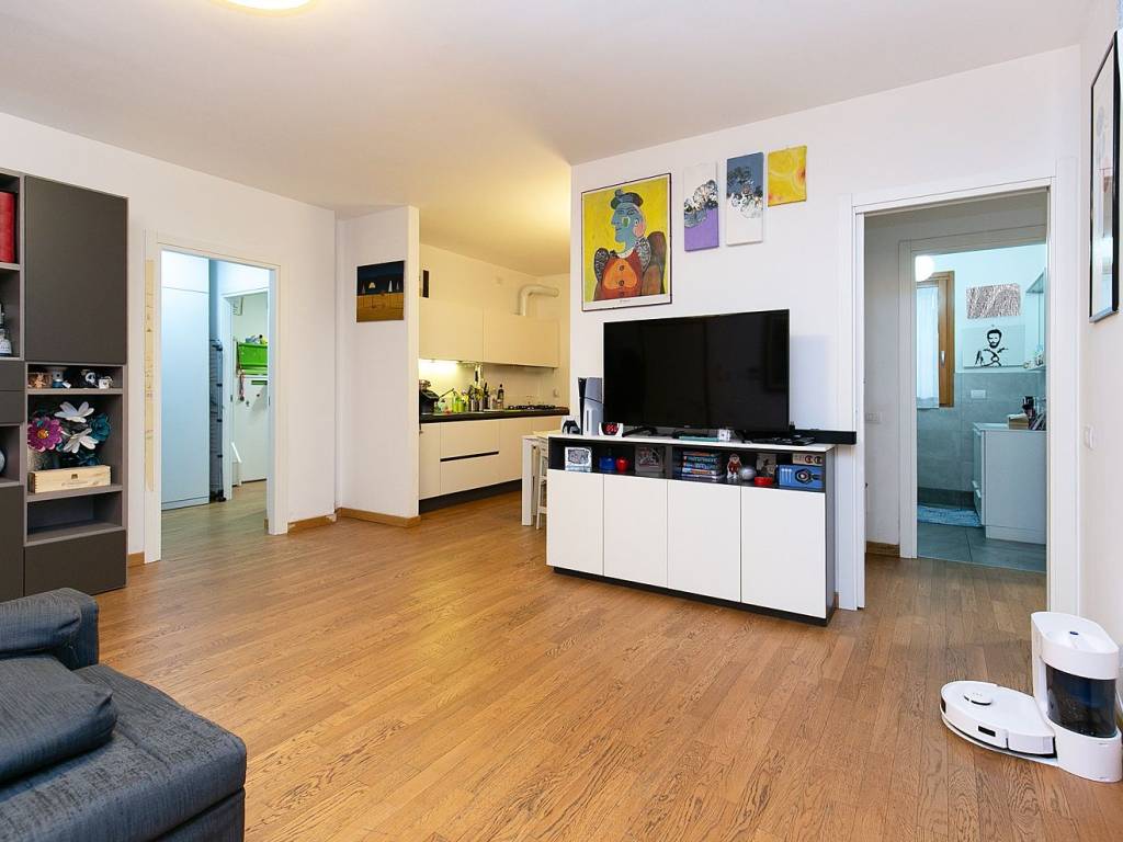 appartamento in vendita a Saronno