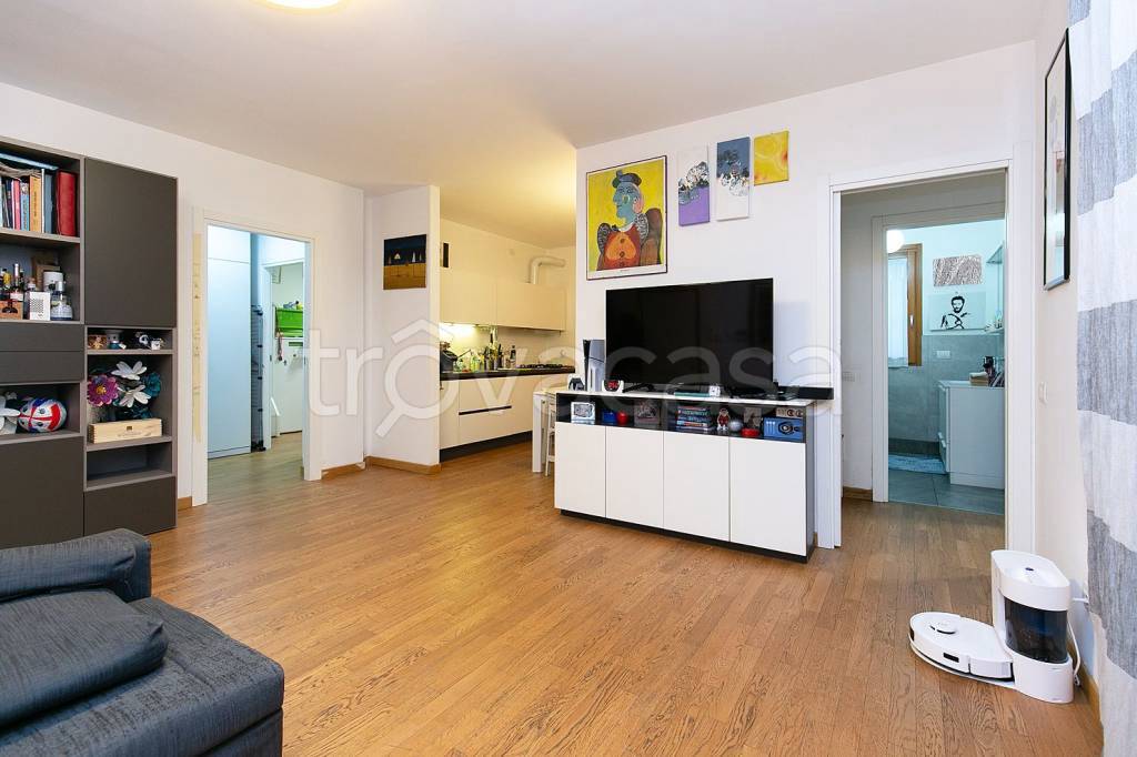 appartamento in vendita a Saronno