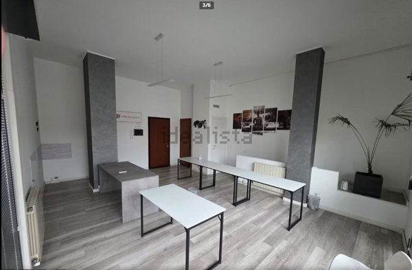 ufficio in vendita a Saronno
