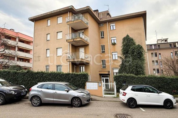 appartamento in vendita a Saronno