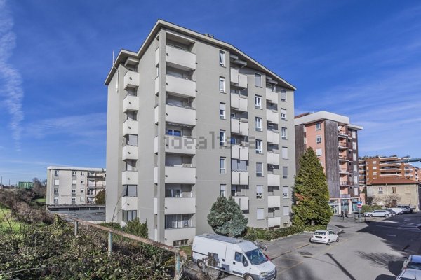 appartamento in vendita a Saronno
