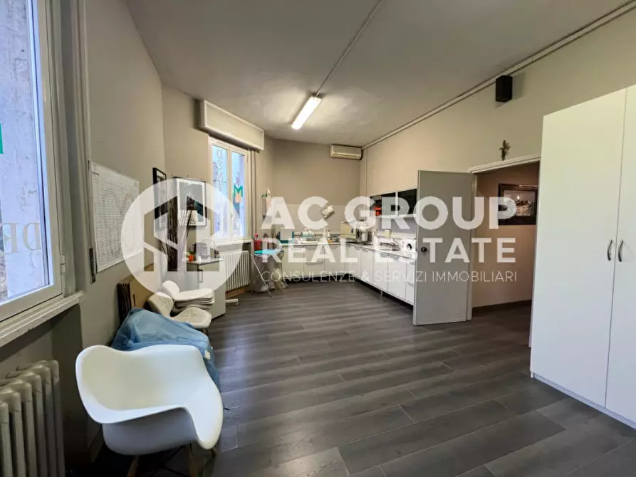 casa semindipendente in vendita a Saronno