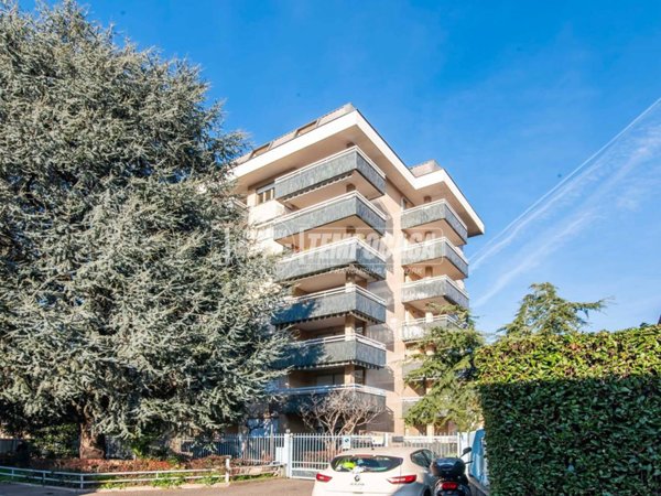 appartamento in vendita a Saronno