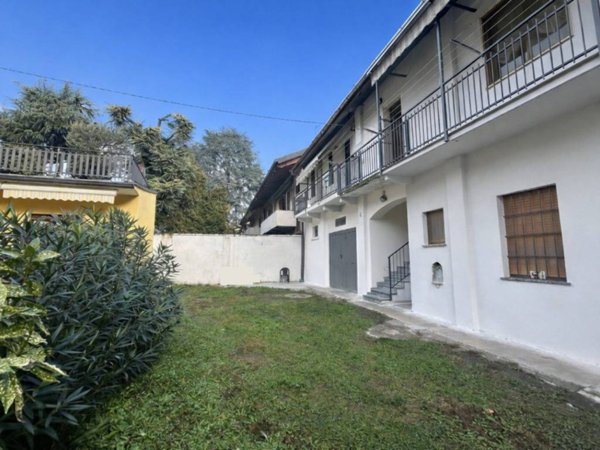 appartamento in vendita a Saronno