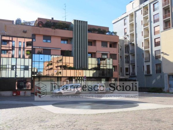 ufficio in vendita a Saronno