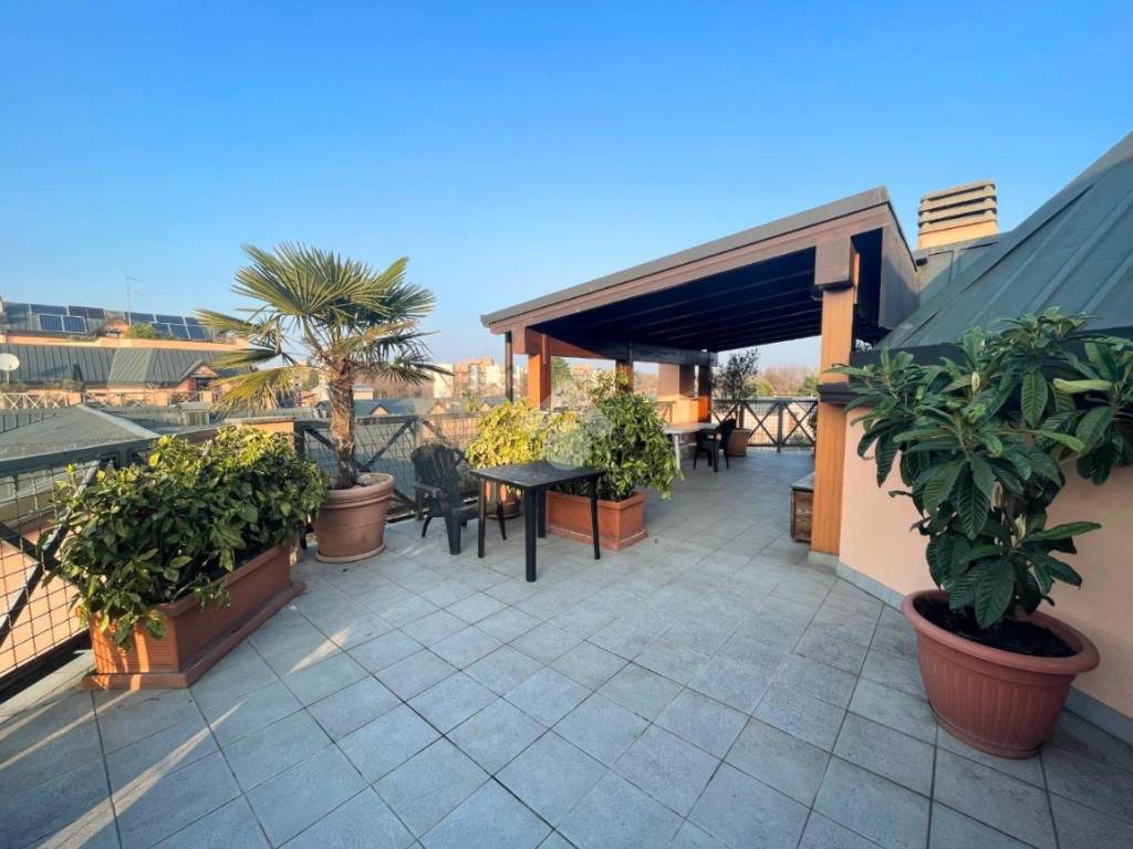 appartamento in vendita a Saronno