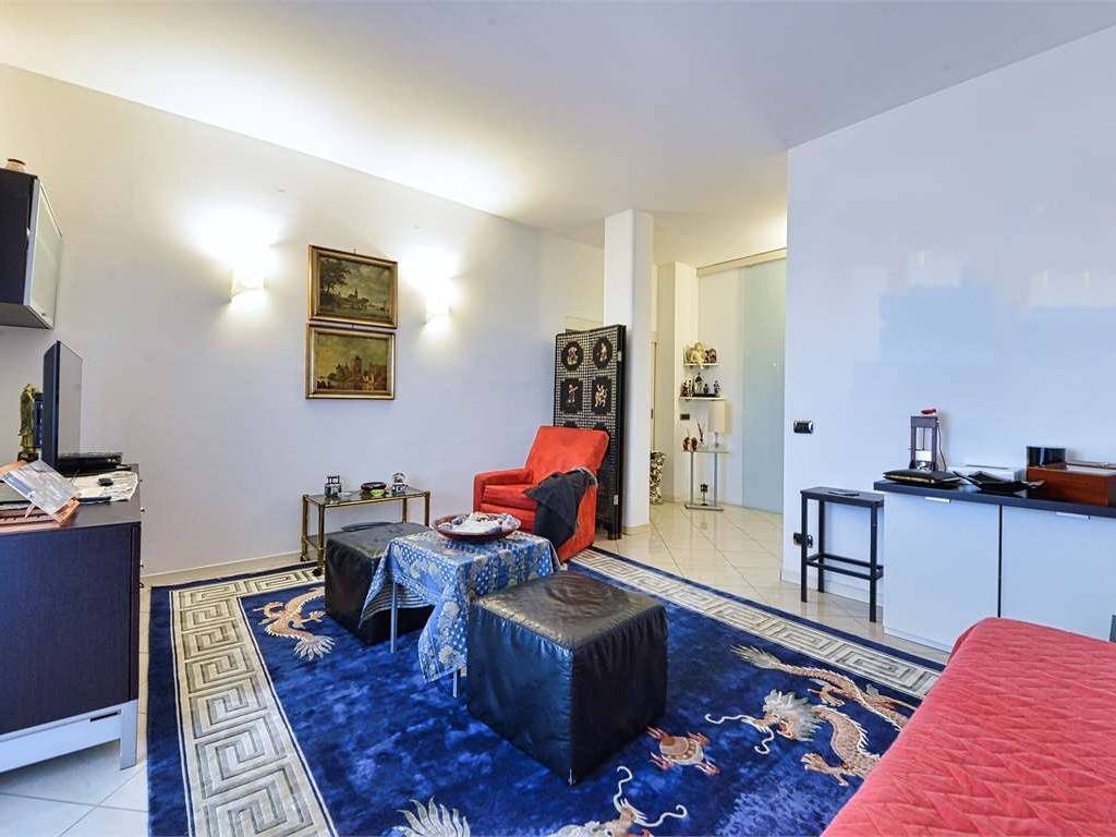 appartamento in vendita a Saronno