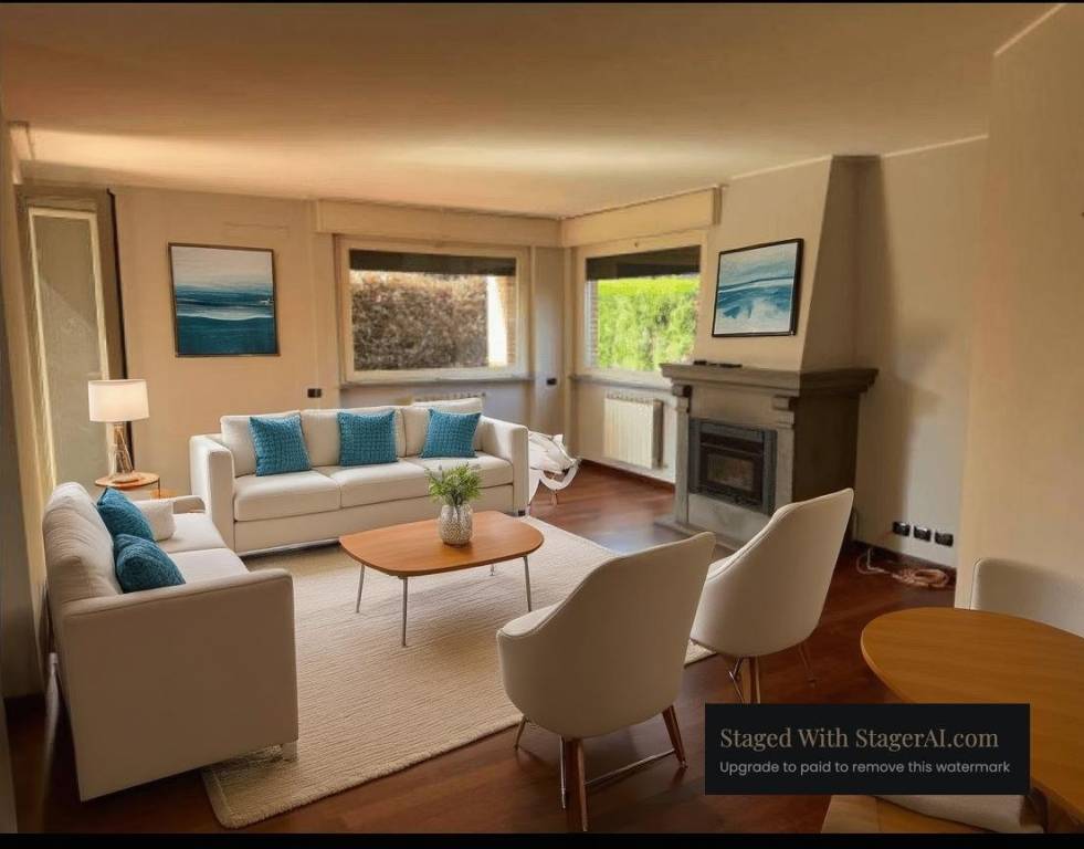 casa indipendente in vendita a Saronno