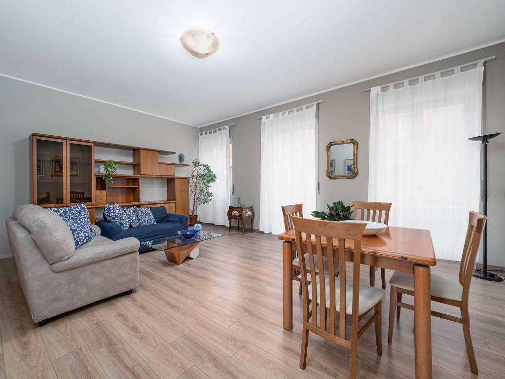 appartamento in vendita a Saronno