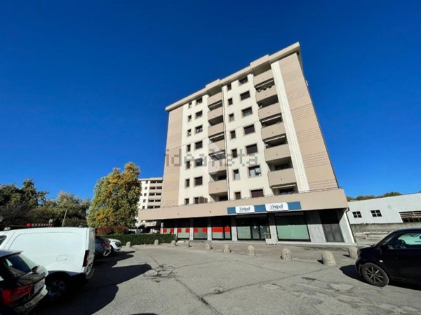 ufficio in vendita a Saronno