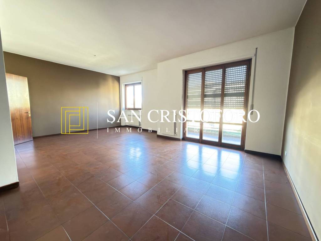 appartamento in vendita a Saronno