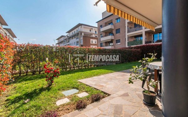 appartamento in vendita a Saronno