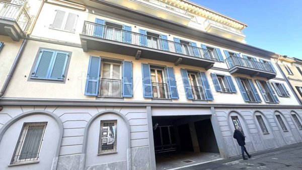 appartamento in vendita a Saronno