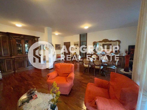 appartamento in vendita a Saronno