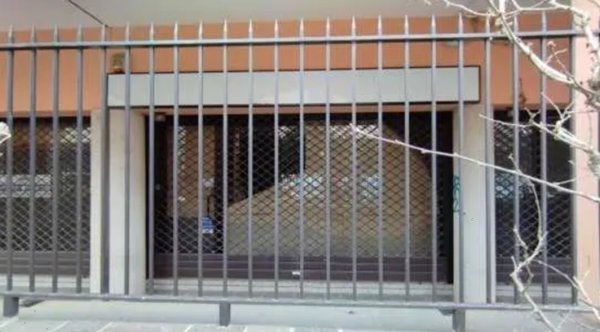 negozio in vendita a Saronno