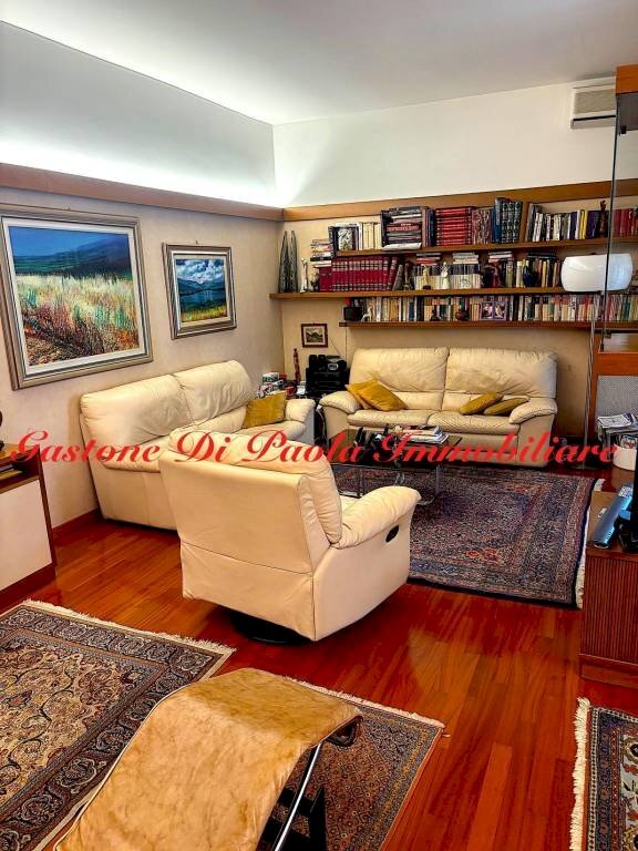 appartamento in vendita a Saronno