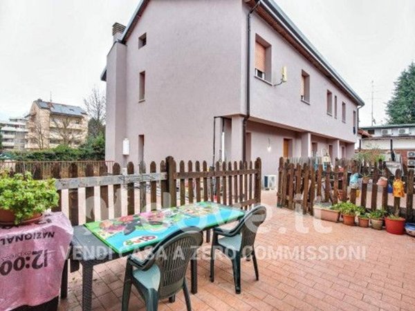 appartamento in vendita a Saronno