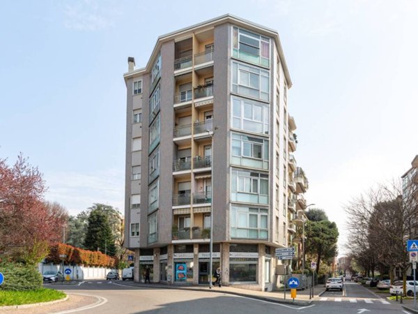 appartamento in vendita a Saronno