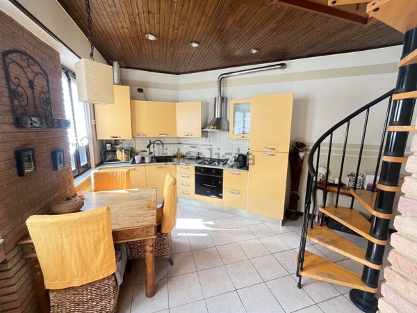 appartamento in vendita a Saronno