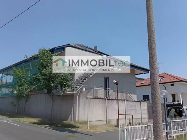 appartamento in vendita a Saronno