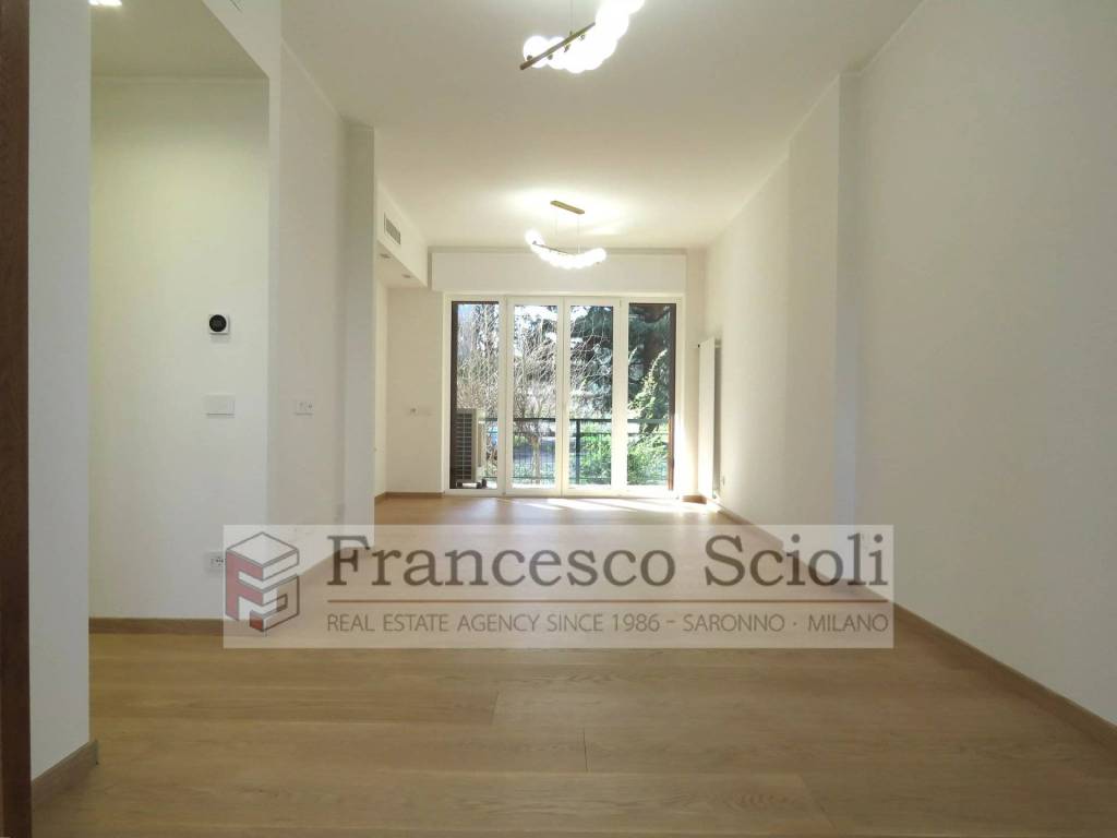 appartamento in vendita a Saronno
