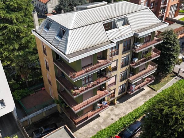 appartamento in vendita a Saronno